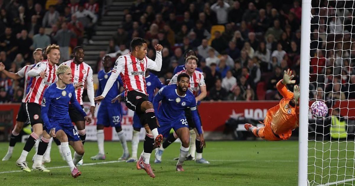 Why Long Throw-Ins Are More Dangerous Than Corners